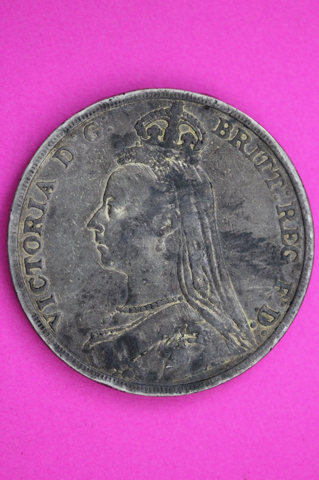 1890 United Kingdom Crown Silver Coin Guaranteed Authentic & Genuine 2196