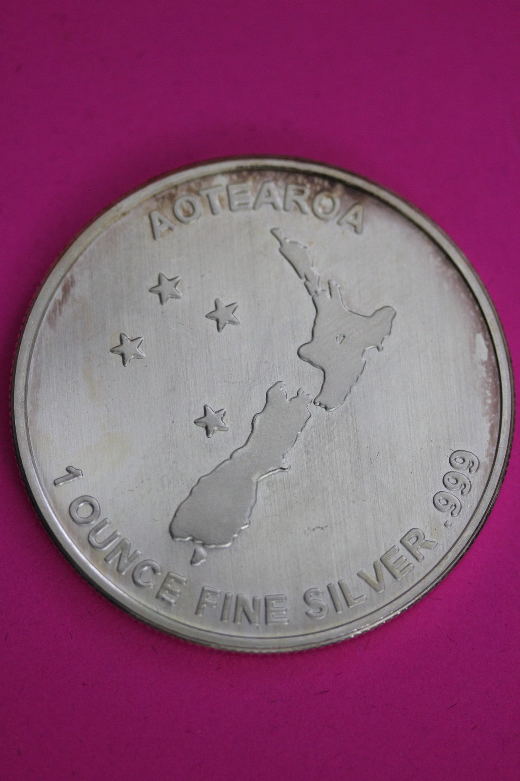 New Zealand Silver Fern 1 OZ .999 Silver Round Guaranteed Authentic 1852