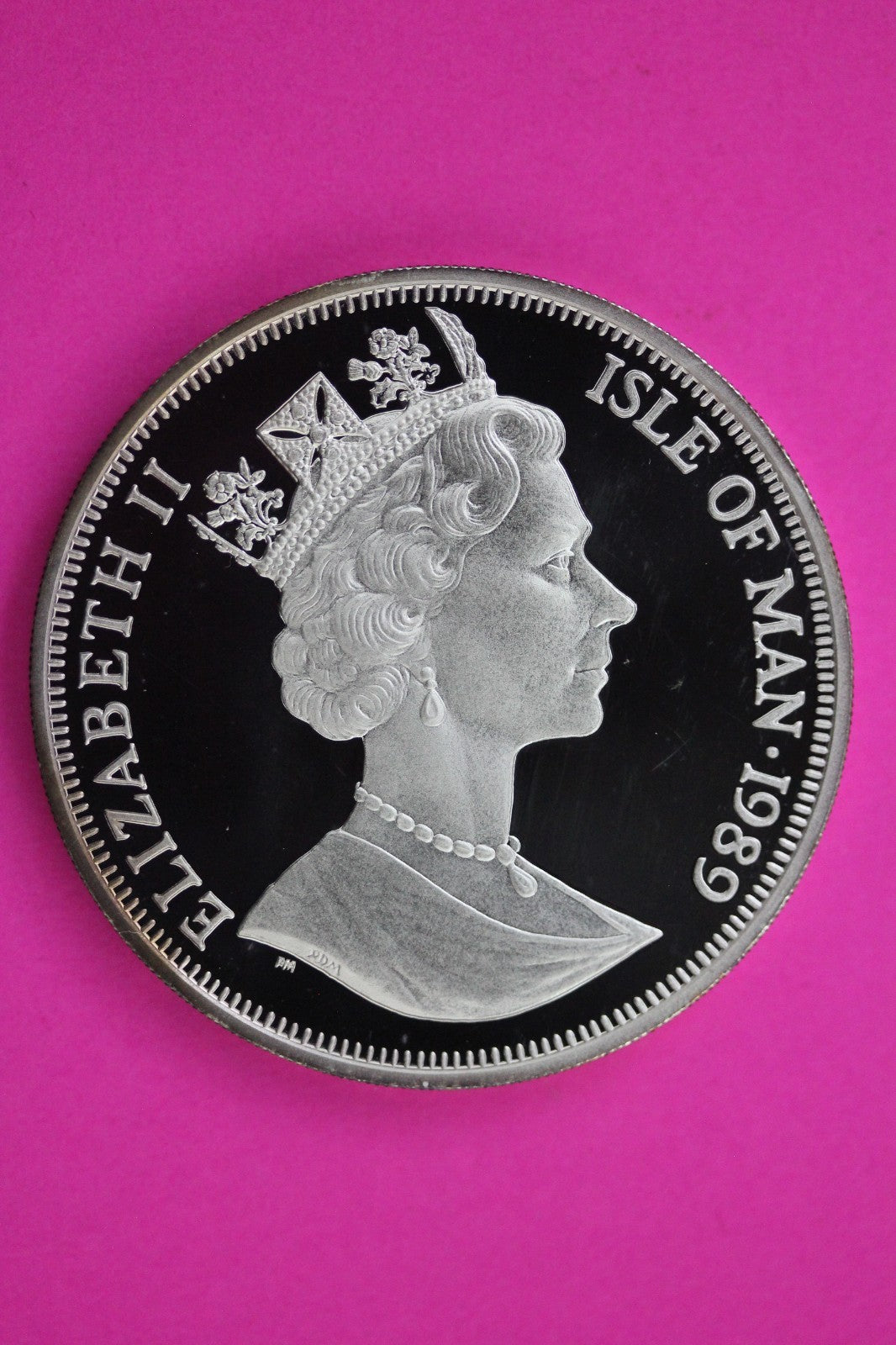 1989 Persian Cat 1 Ounce .999 Silver 1 Crown Isle of Man Guaranteed Genuine 1913