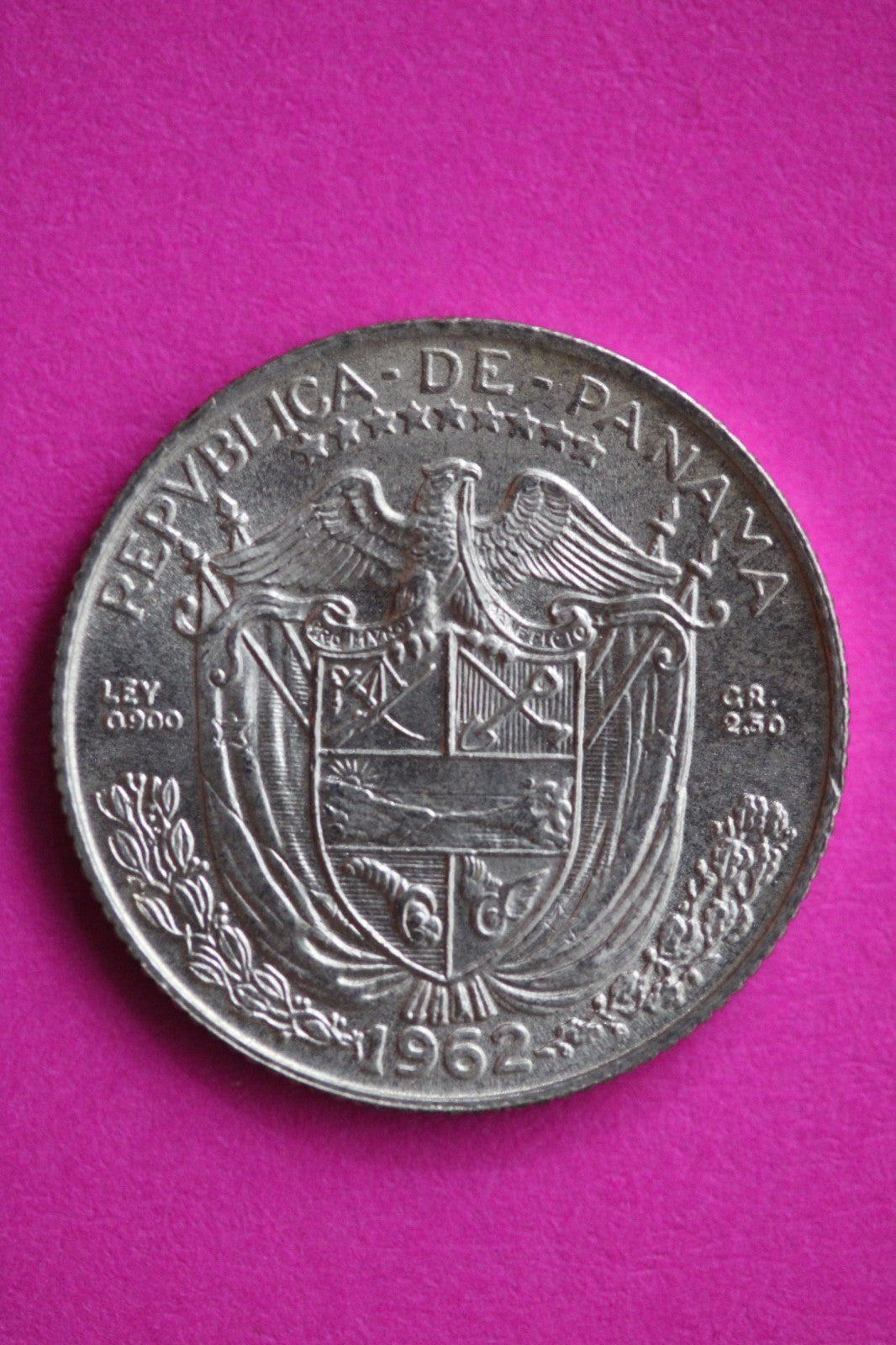 High Grade 1962 Panama 1/10 th Balboa Silver Coin Guaranteed Authentic 2549