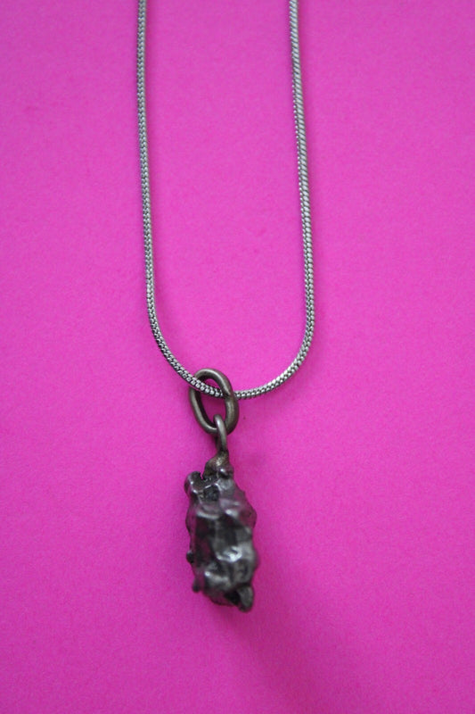 Meteorite Necklace W/ Chain Campo Del Cielo 4.4 Grams Real Dinosaur Girl COA 39