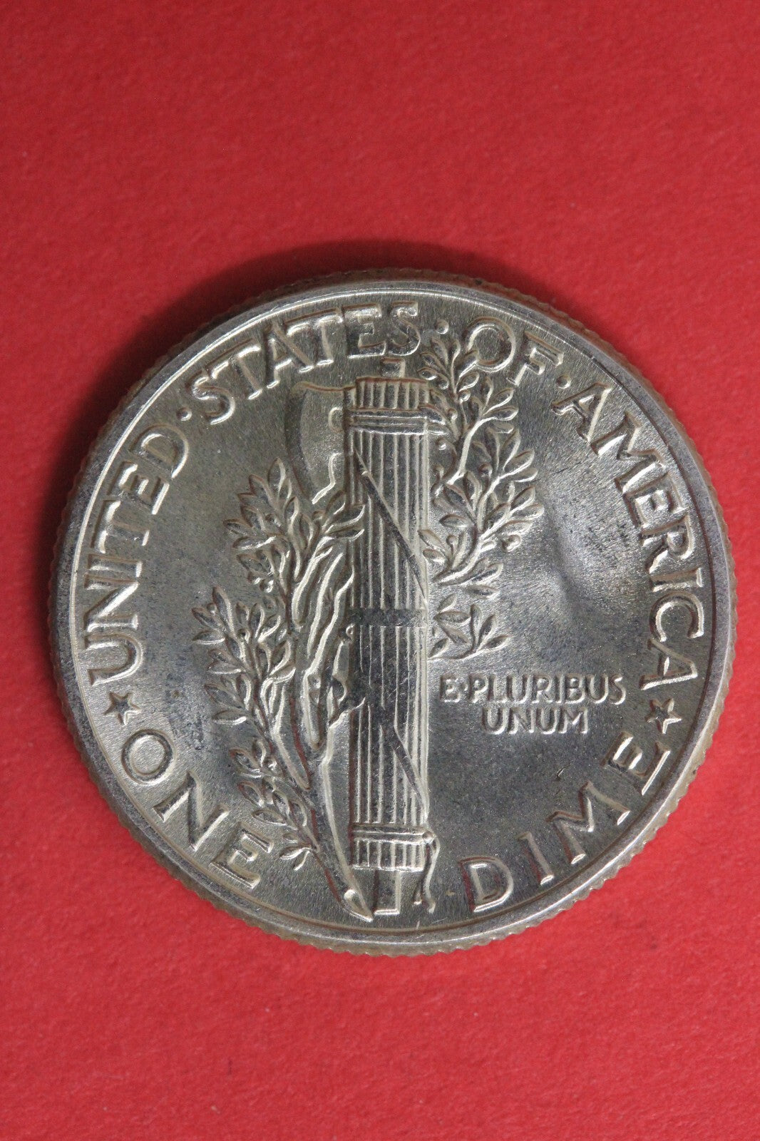 1944 P Silver Mercury Dime Exact Coin Shown Fast Flat Rate Shipping OCE 72