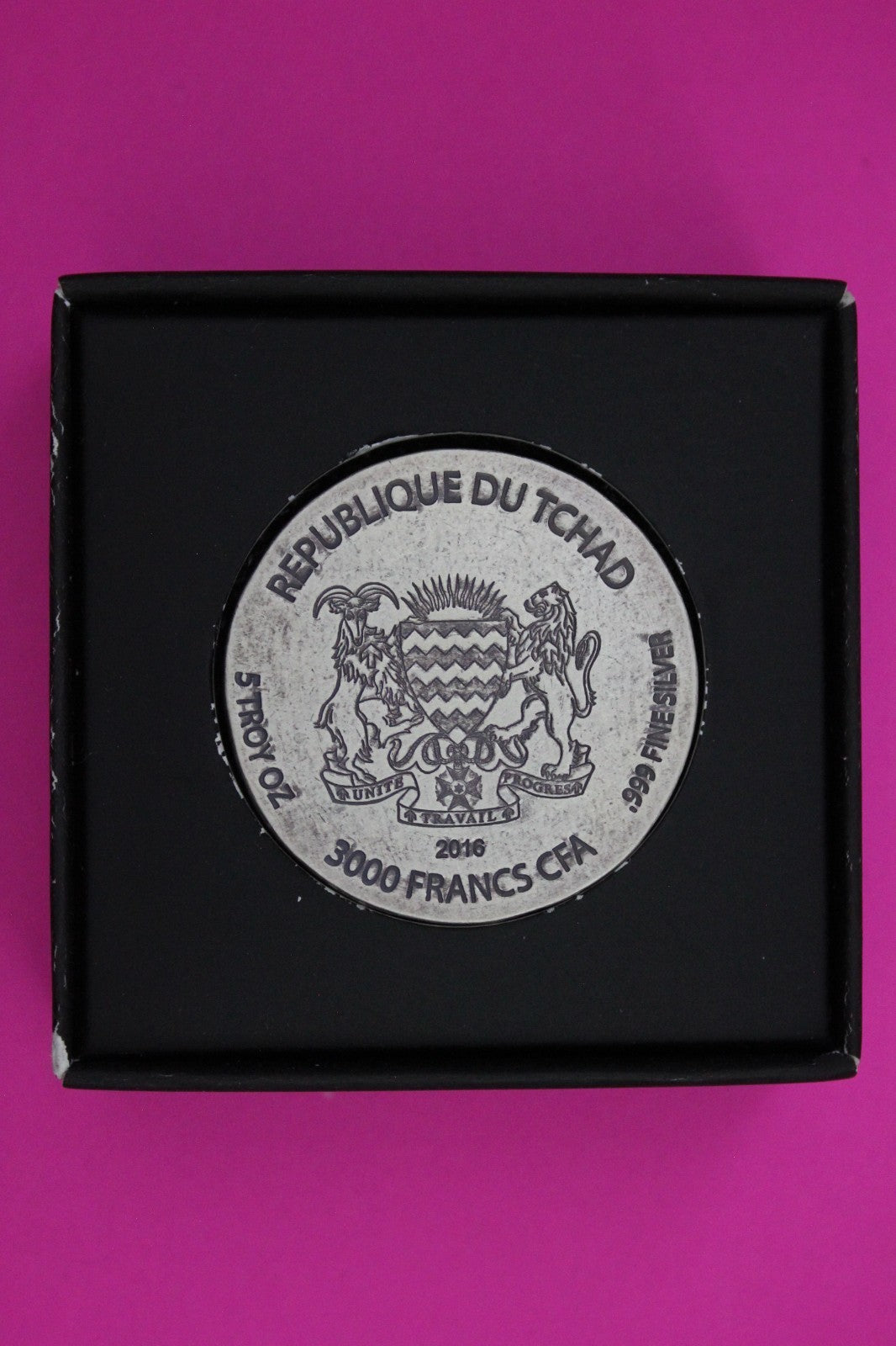 Antiqued 2016 Republic of Chad 3000 Francs 5 Troy Ounces Silver COA Box 6137